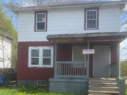 Project #53 before renovation — view 1